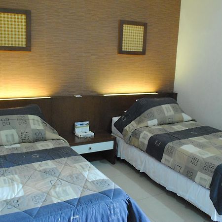 Hotel Wisata Baru Serang Esterno foto